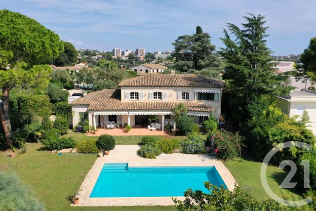 maison à vendre - 7 pièces - 244.0 m2 - JUAN LES PINS - 06 - PROVENCE-ALPES-COTE-D-AZUR - Century 21 Albert 1Er