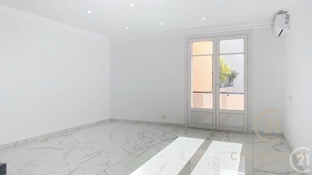 Appartement F3 à vendre - 3 pièces - 71.3 m2 - ANTIBES - 06 - PROVENCE-ALPES-COTE-D-AZUR - Century 21 Albert 1Er