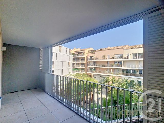 Appartement F3 à louer ANTIBES