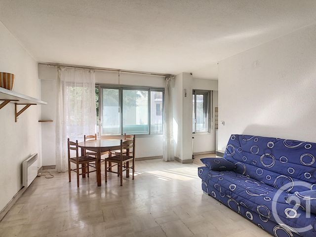 Appartement F1 à louer ANTIBES